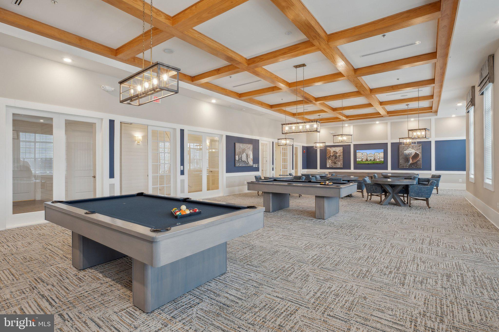 FOUR SEASONS AT KENT ISLAND - Residential