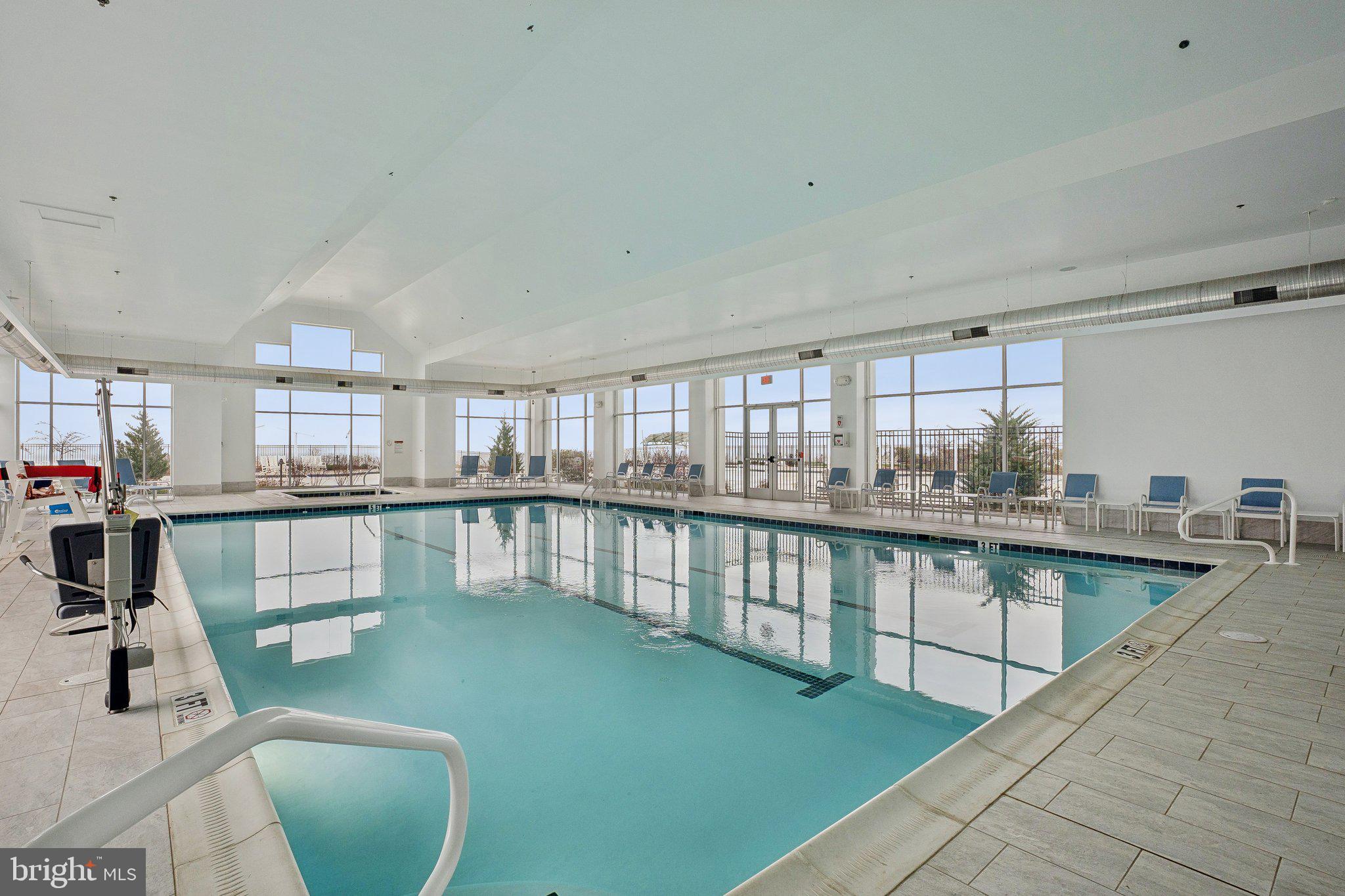 FOUR SEASONS AT KENT ISLAND - Residential