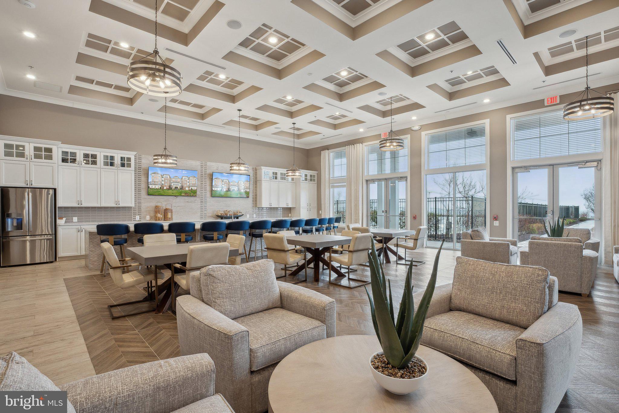 FOUR SEASONS AT KENT ISLAND - Residential