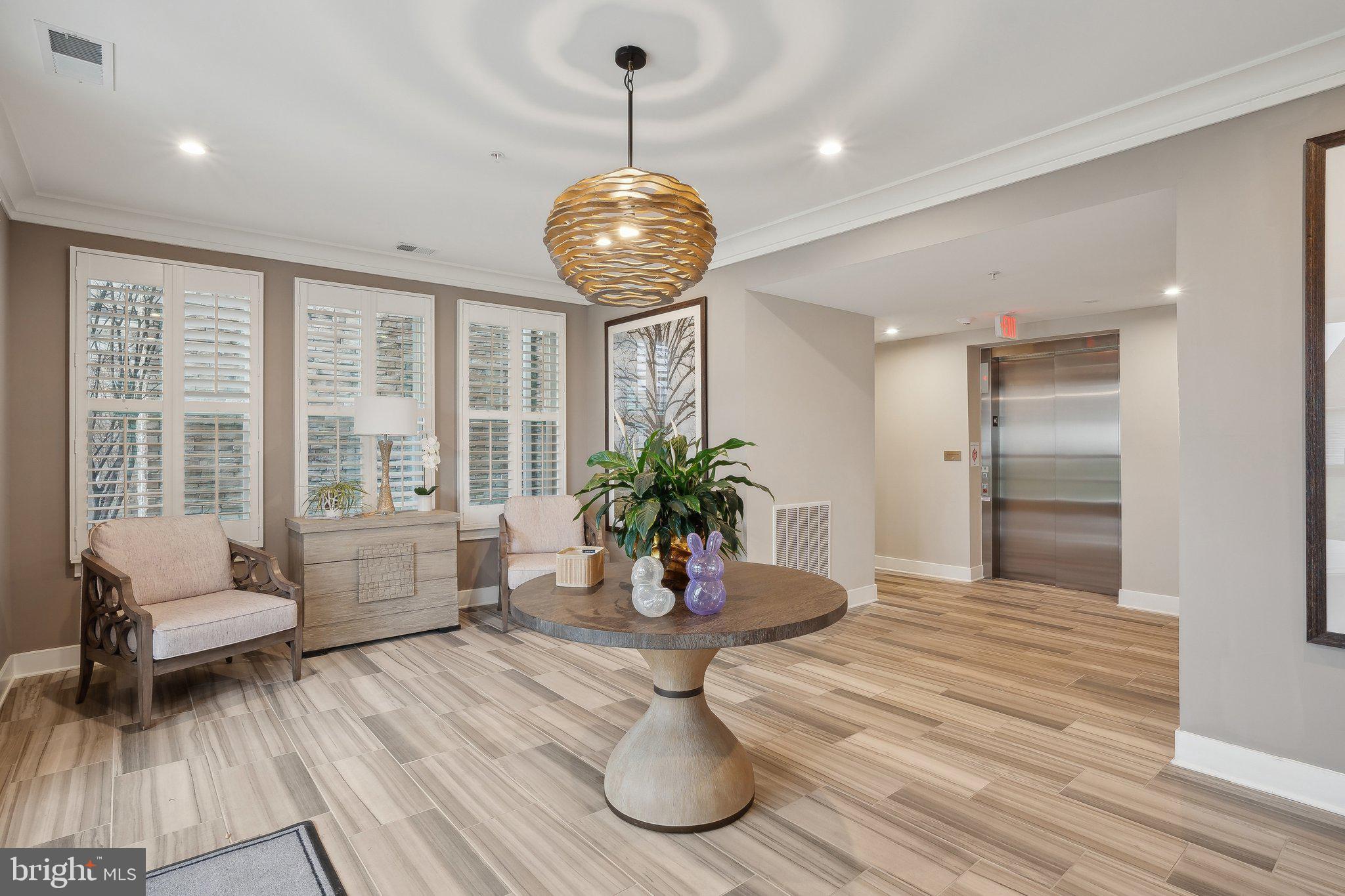 FOUR SEASONS AT KENT ISLAND - Residential