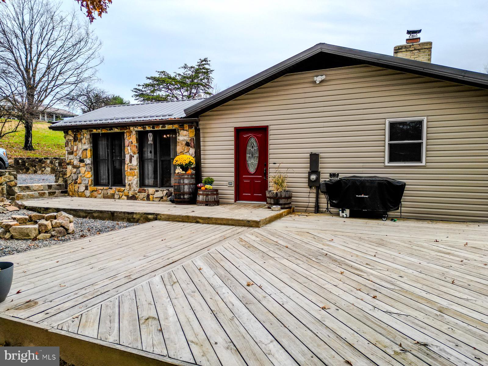 BUFFALO ACRES - Residential