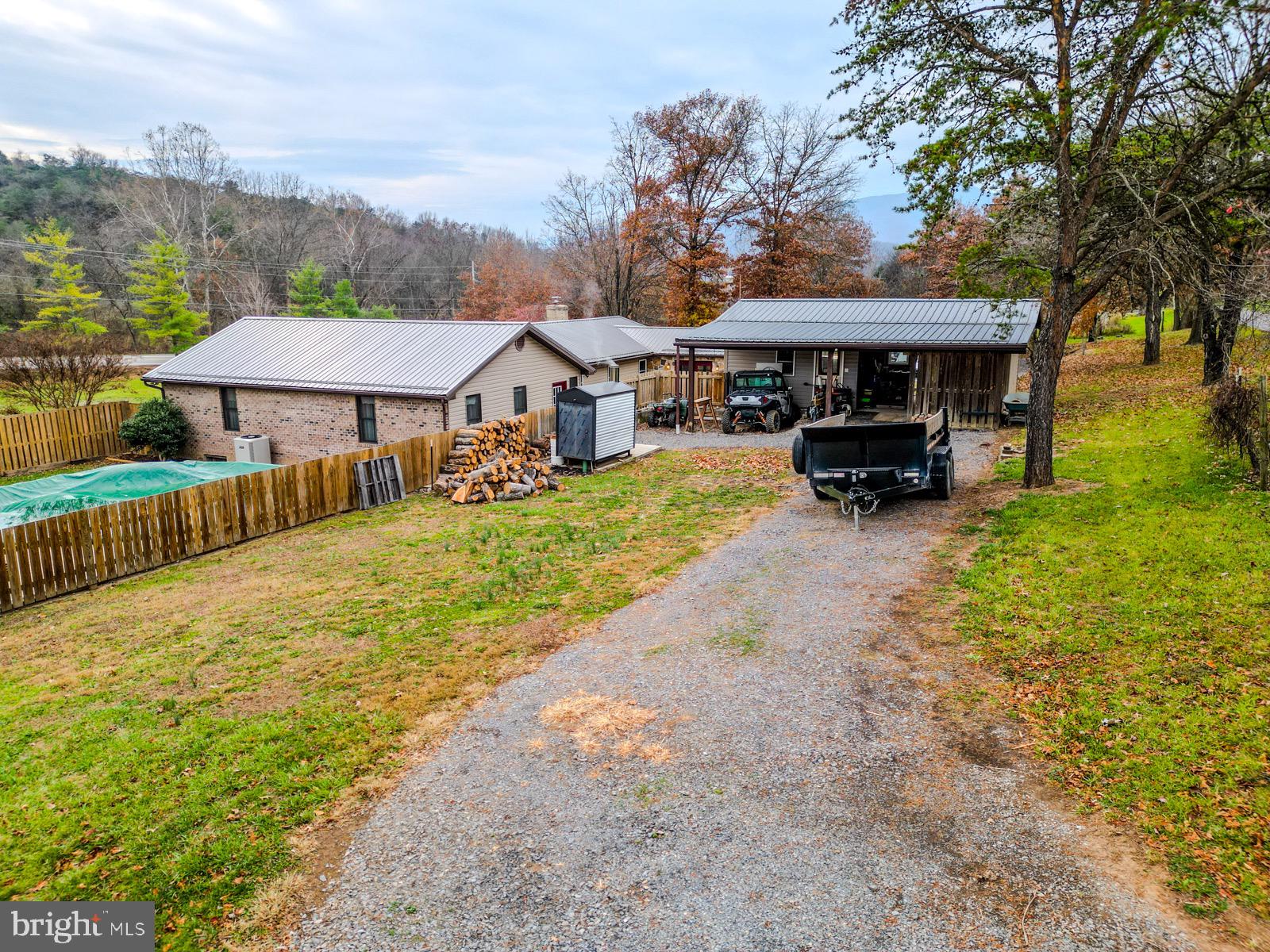 BUFFALO ACRES - Residential