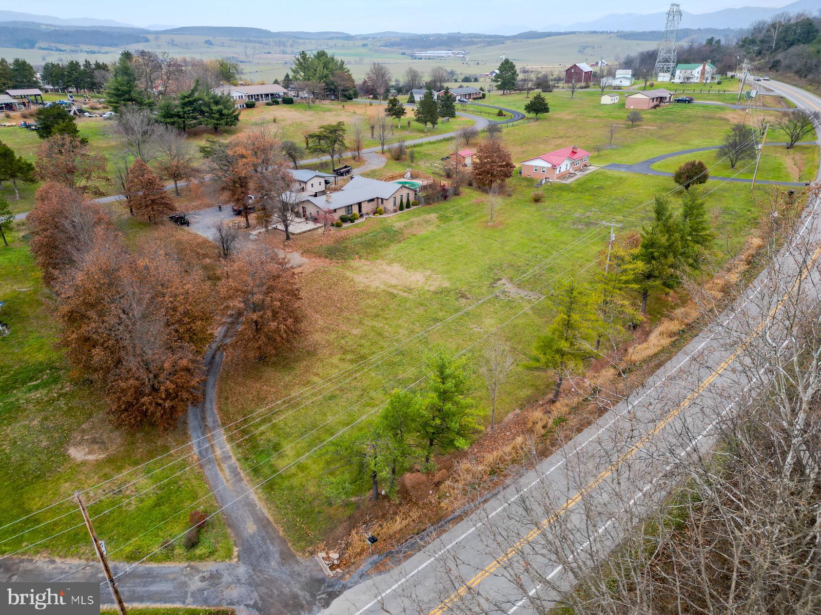 BUFFALO ACRES - Residential