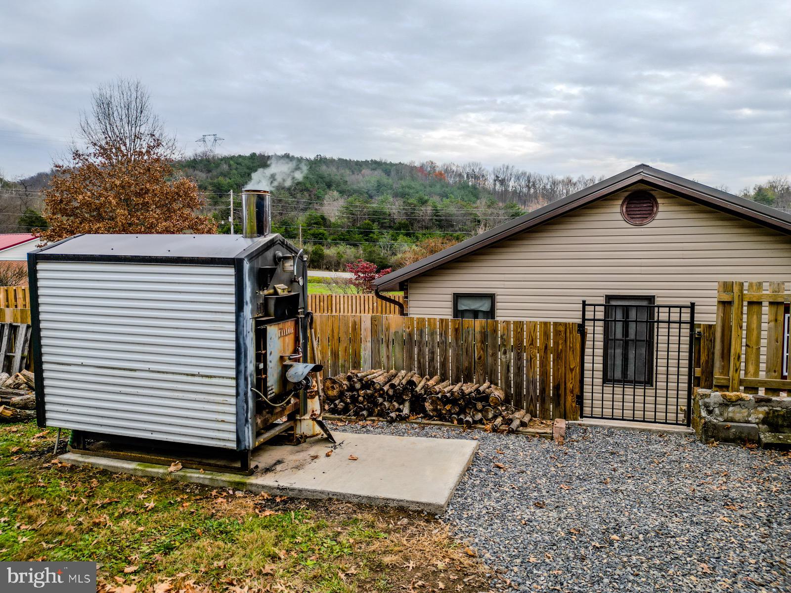 BUFFALO ACRES - Residential