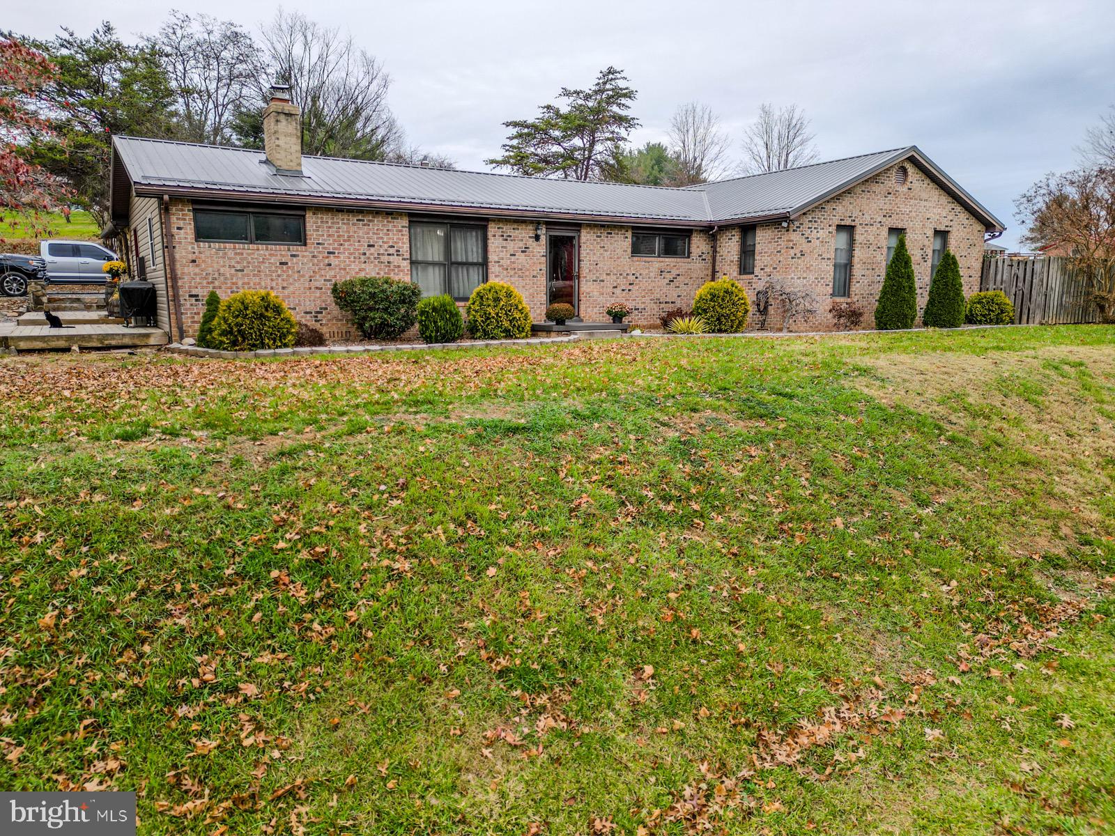 BUFFALO ACRES - Residential