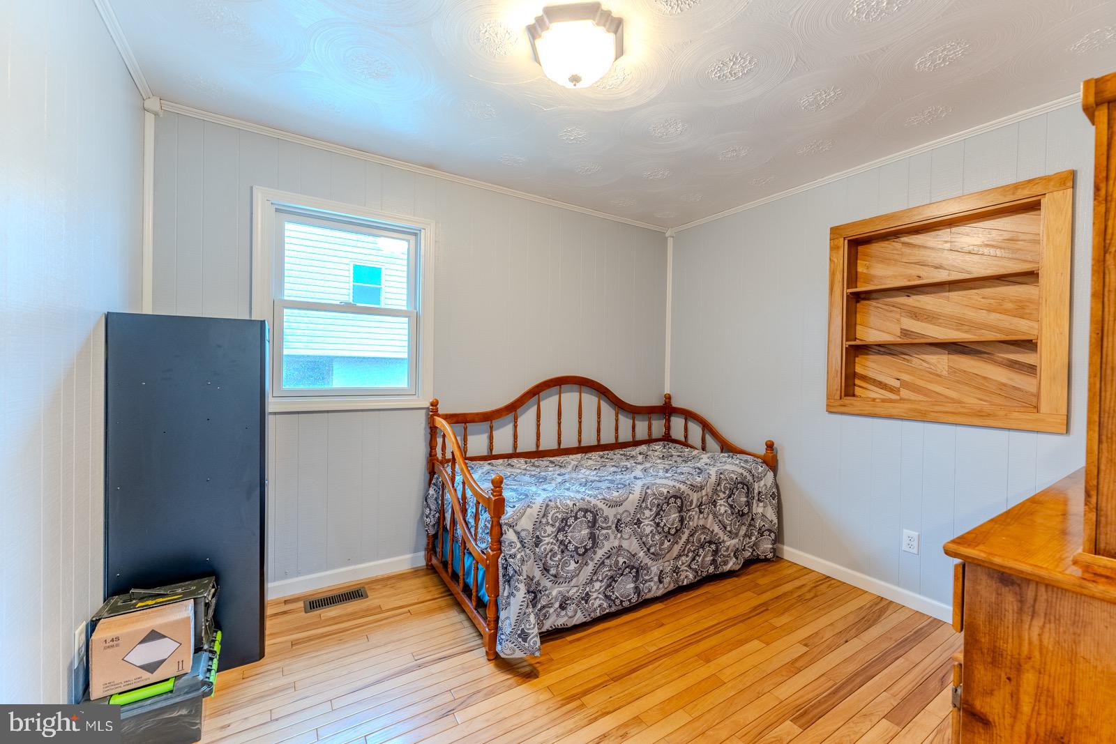 BUFFALO ACRES - Residential