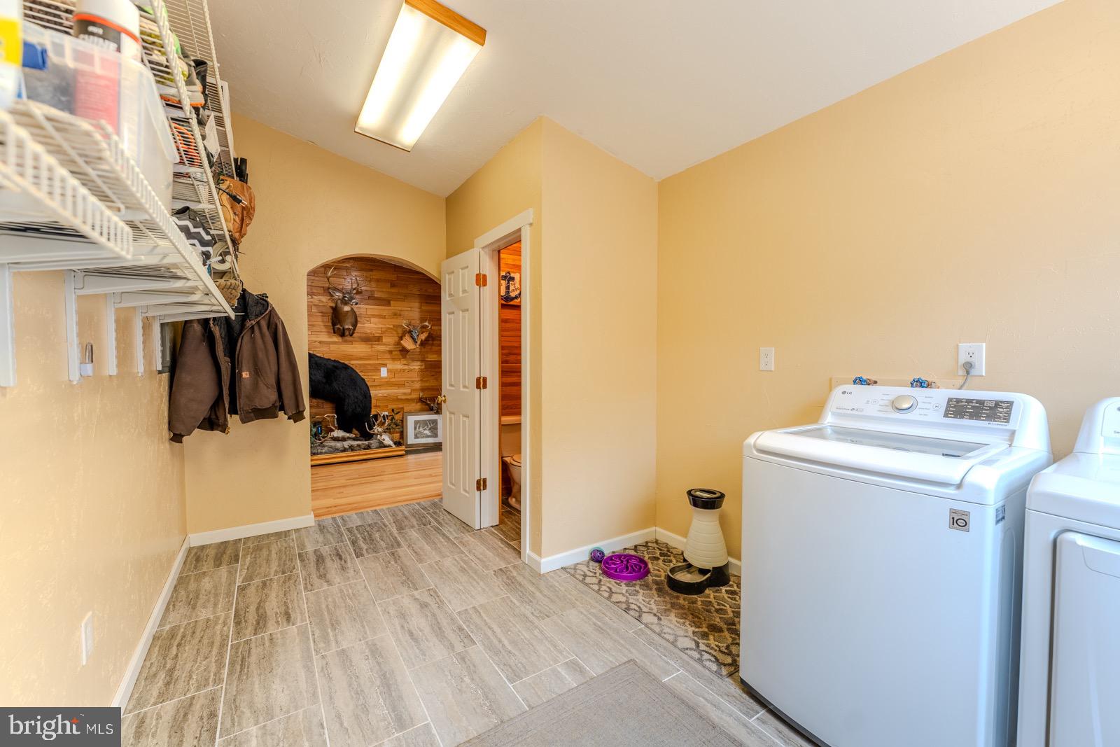 BUFFALO ACRES - Residential