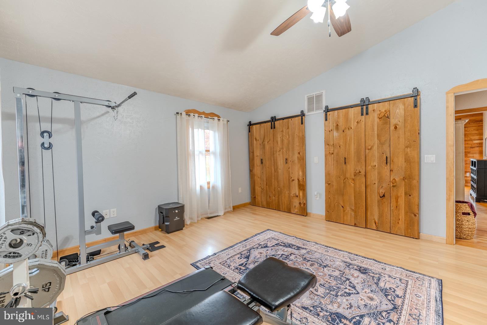 BUFFALO ACRES - Residential