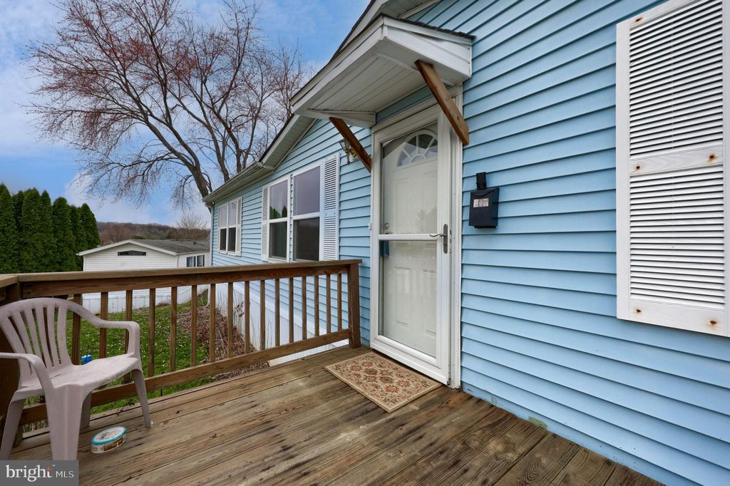 Photo of 205 Greyfield Drive, LANCASTER, PA 17603 (MLS # PALA2083896)