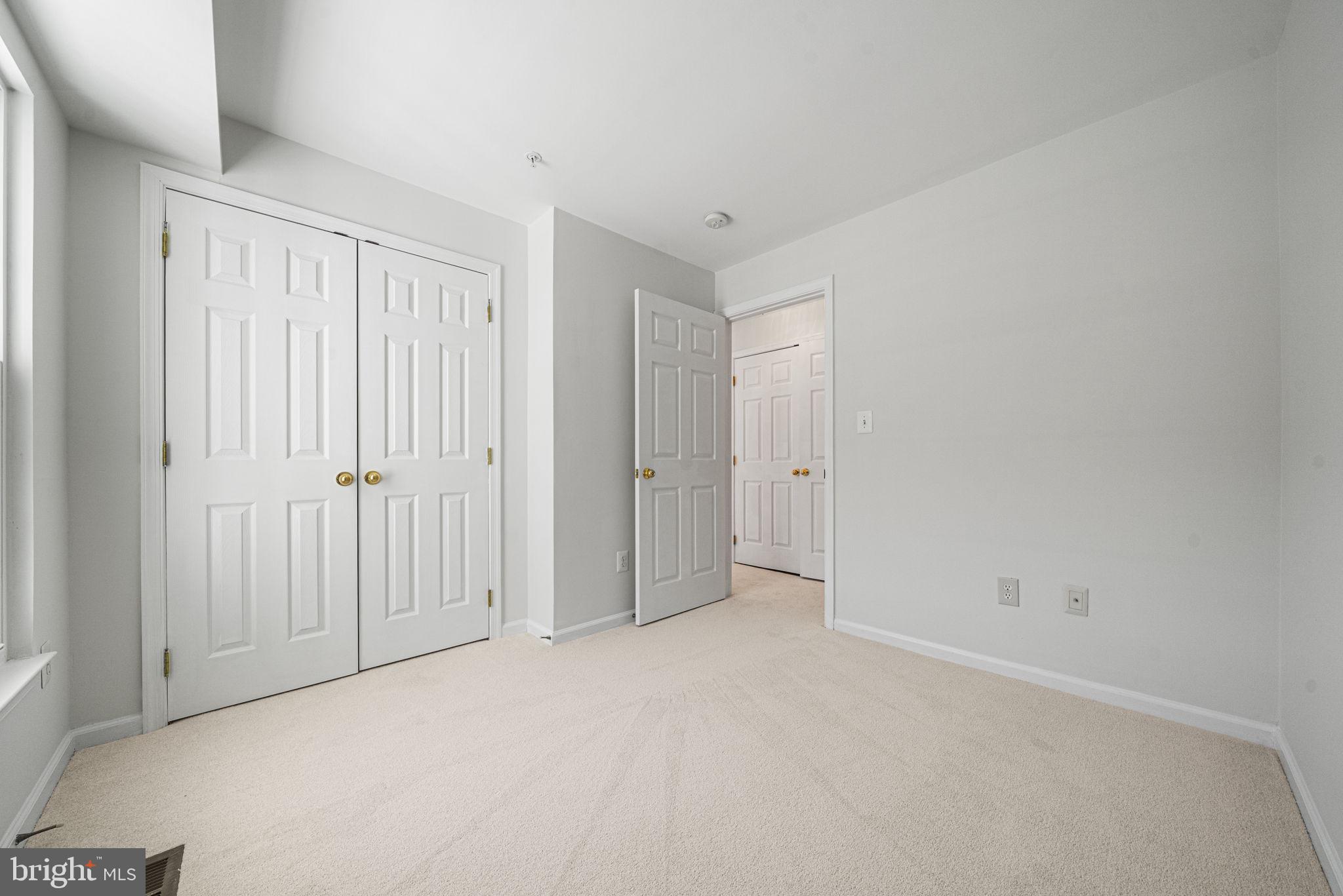 AMBER SPRING - Residential