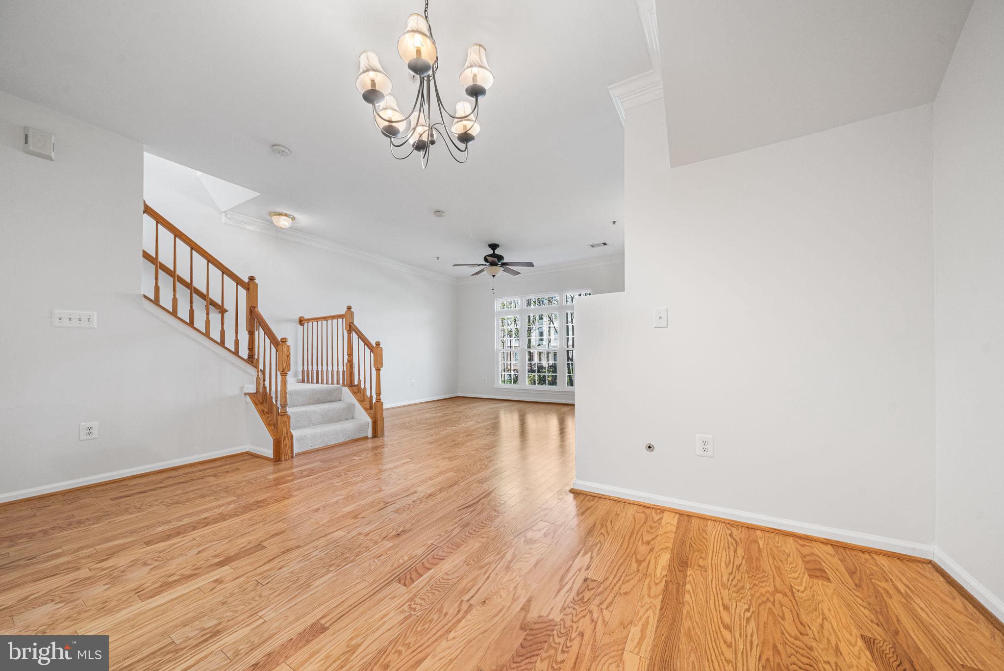 AMBER SPRING - Residential