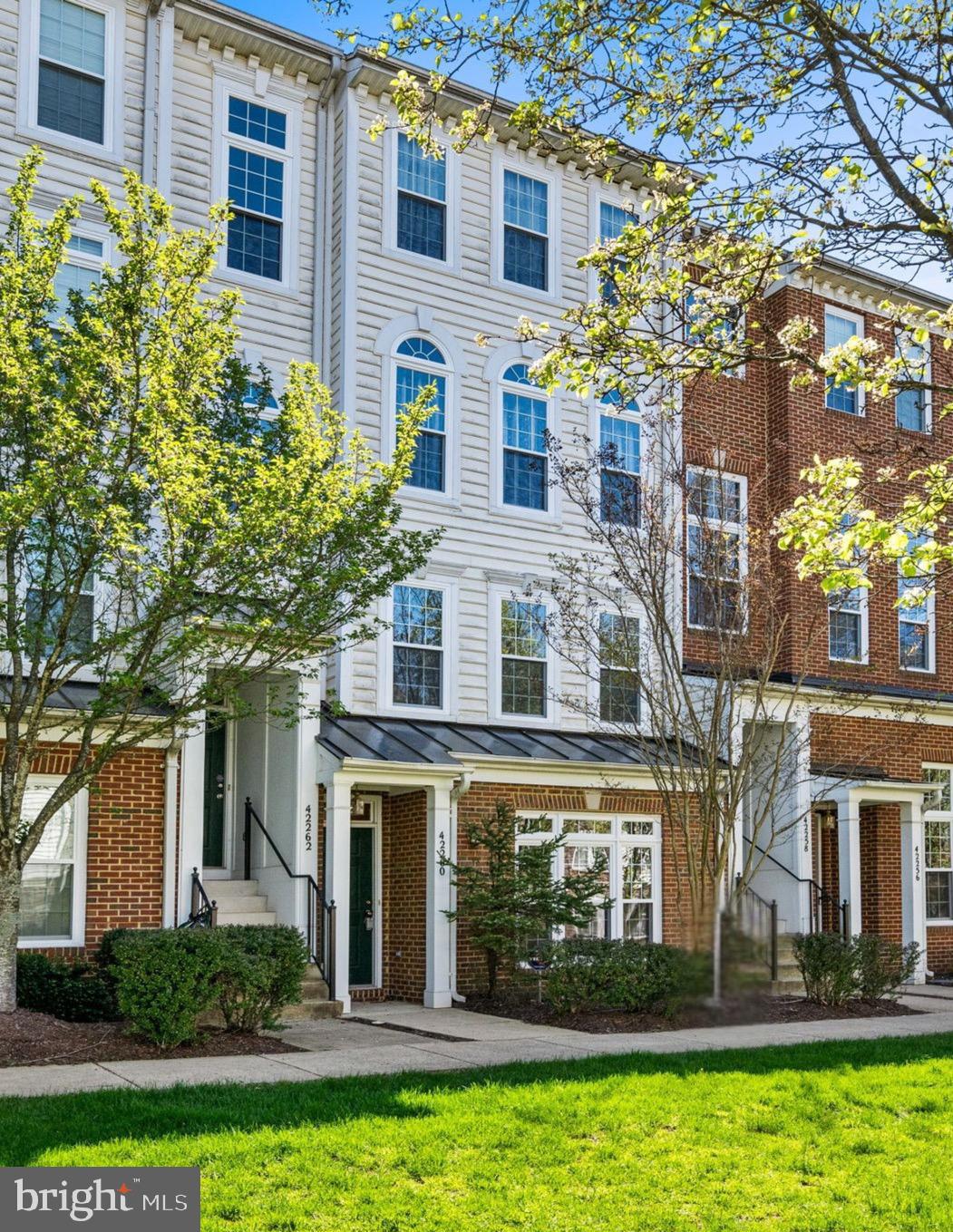 AMBER SPRING - Residential