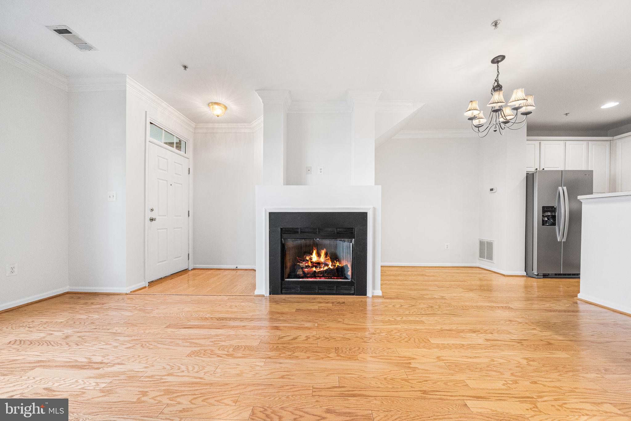 AMBER SPRING - Residential