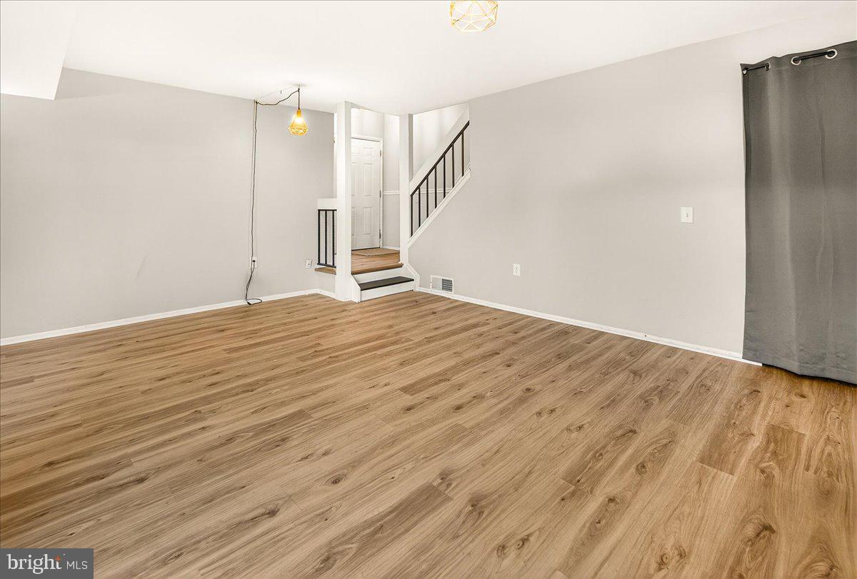 SIERRA VILLAS - Residential