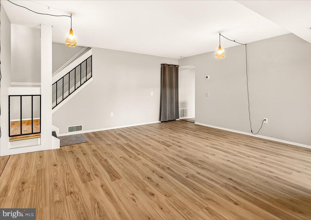 SIERRA VILLAS - Residential