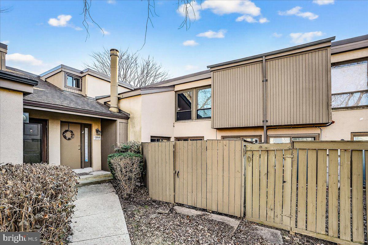 SIERRA VILLAS - Residential