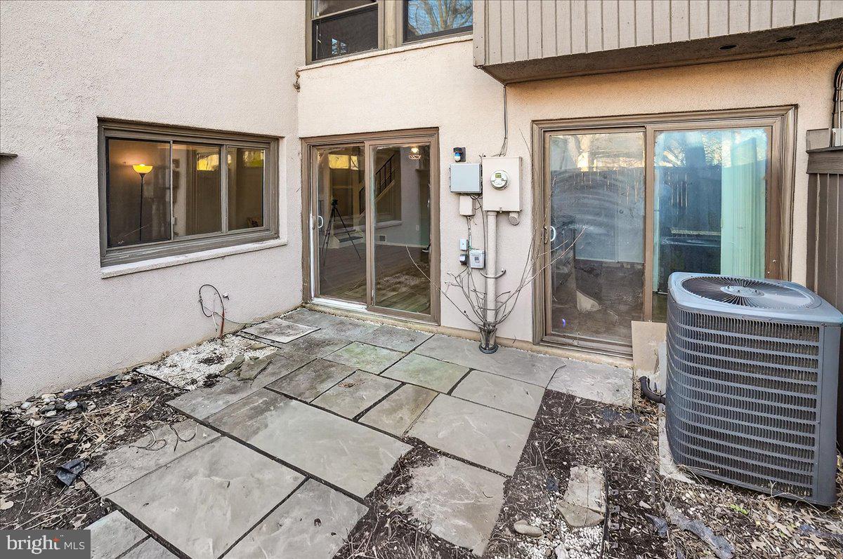 SIERRA VILLAS - Residential