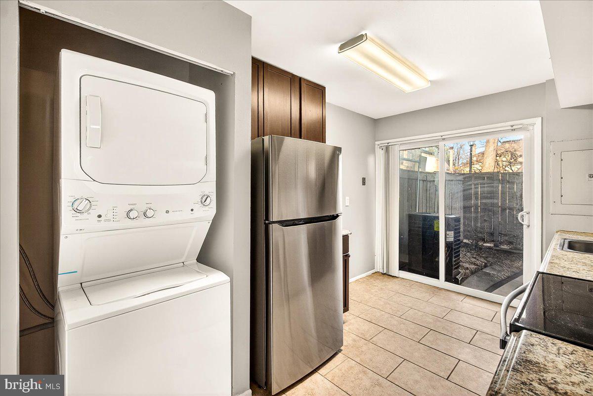 SIERRA VILLAS - Residential