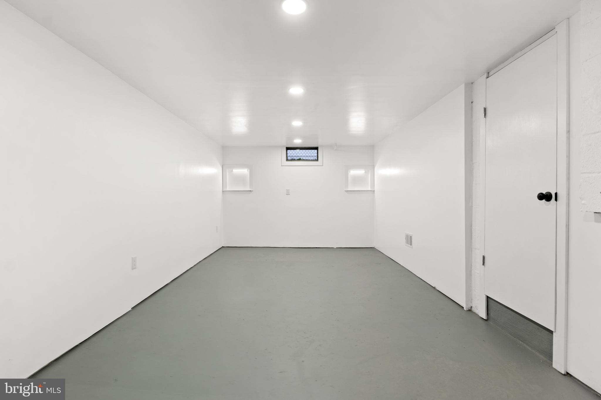 WARD 12 - Residential