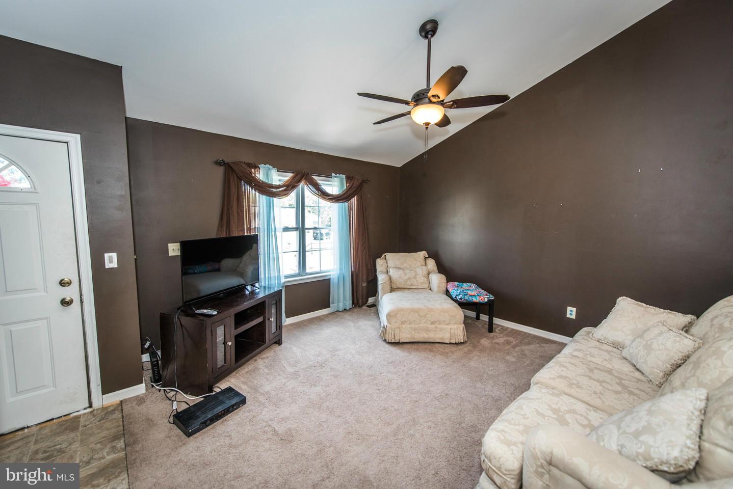 WILDFLOWER RIDGE - Residential