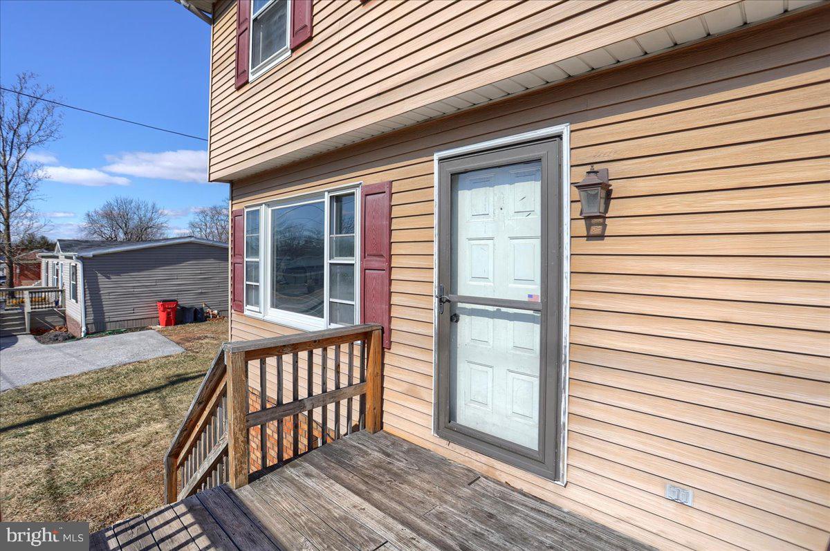 BONNEAUVILLE BOROUGH - Residential Lease