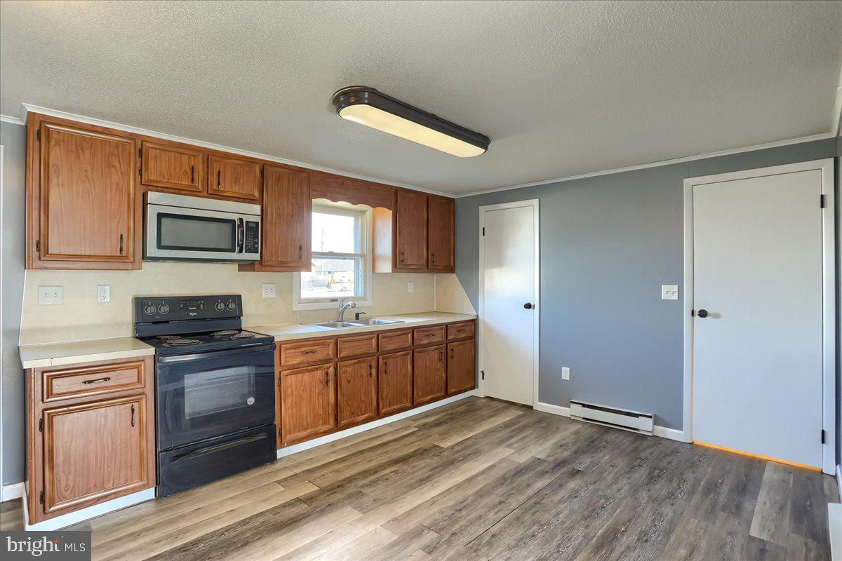 BONNEAUVILLE BOROUGH - Residential Lease