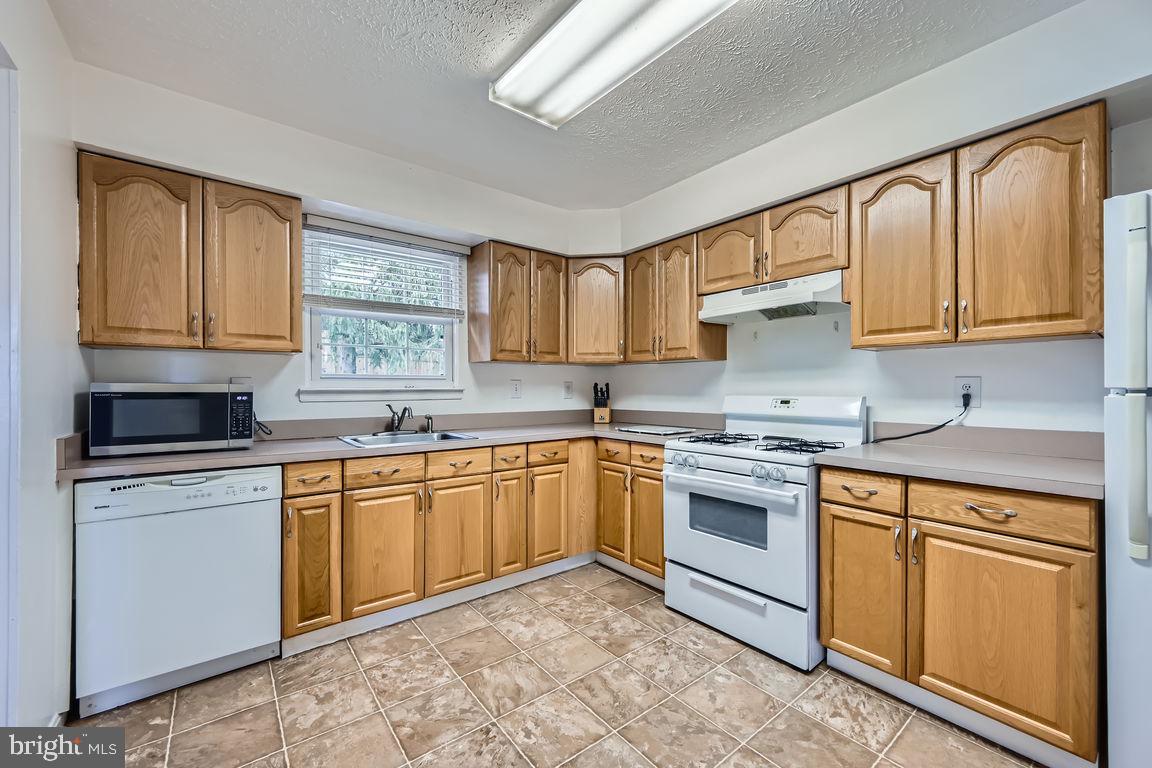 OAKHURST - Residential