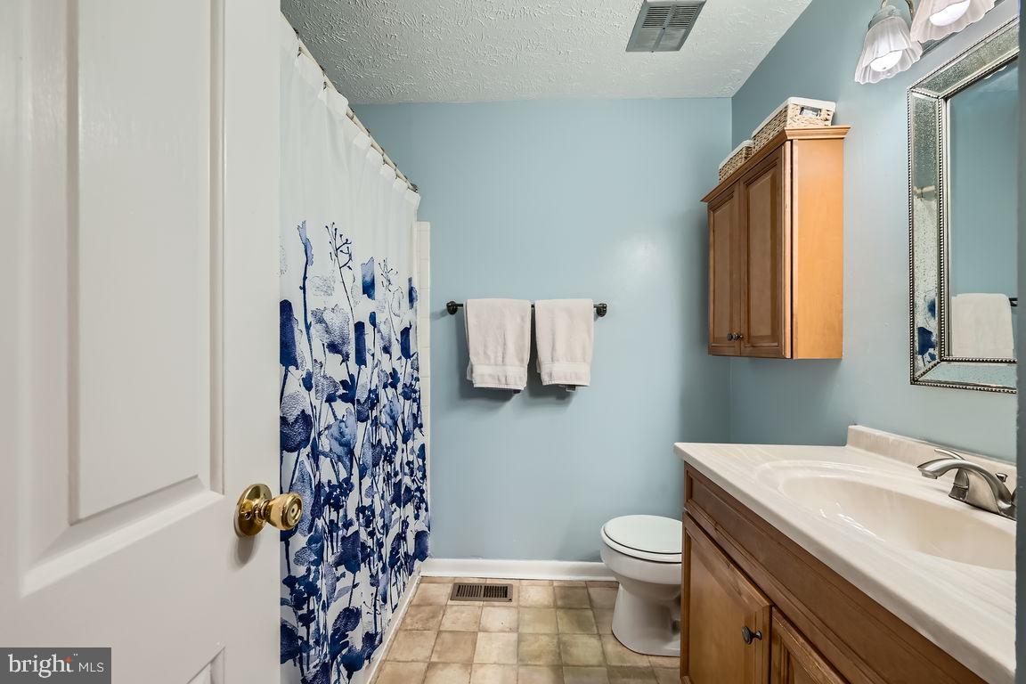 OAKHURST - Residential