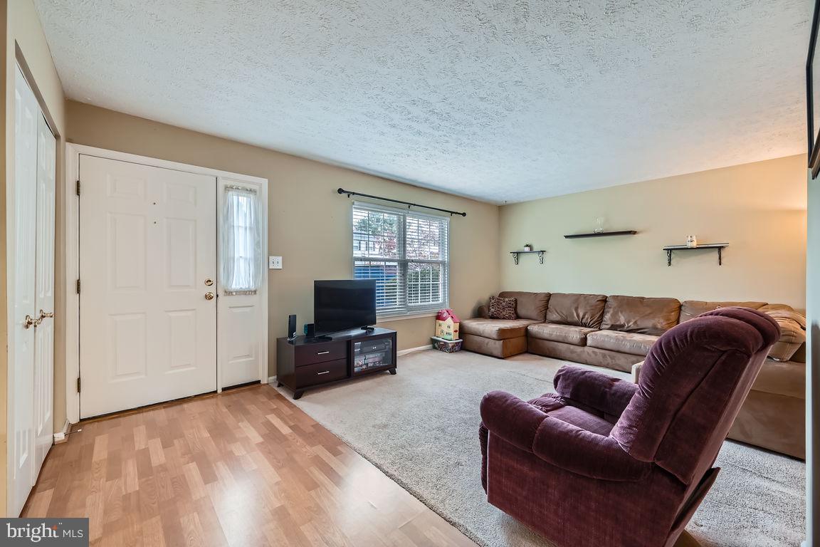 OAKHURST - Residential