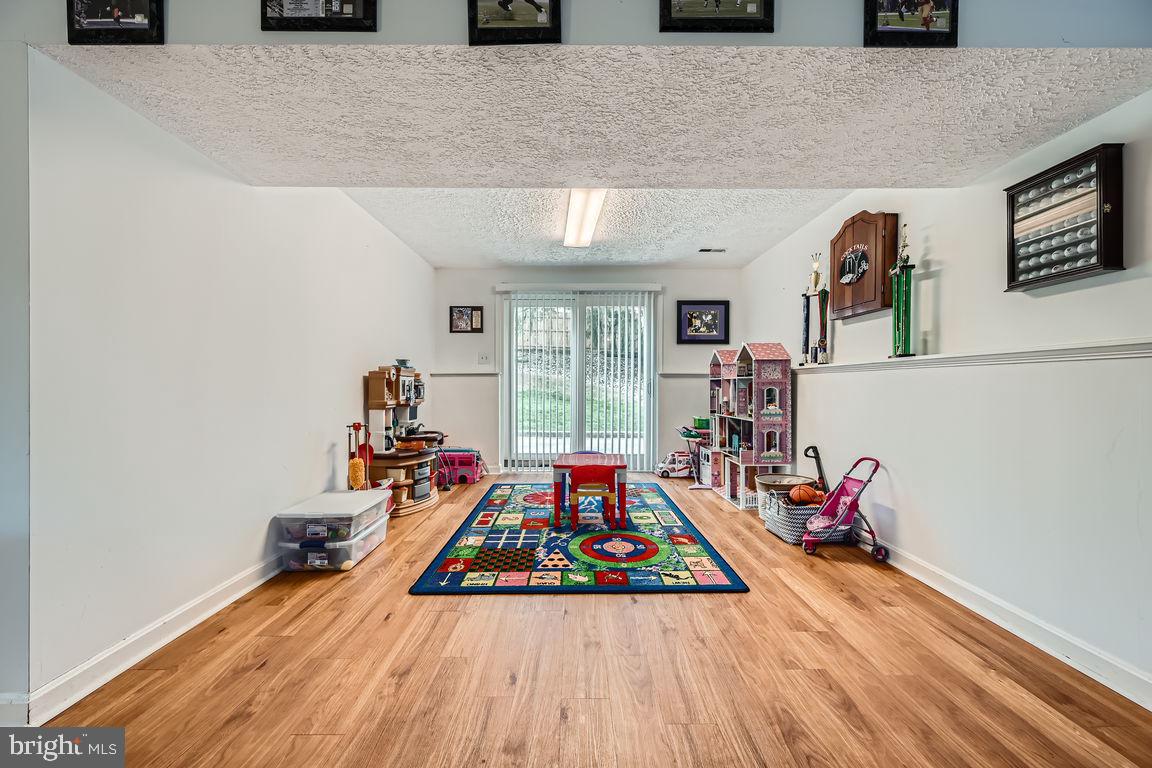 OAKHURST - Residential