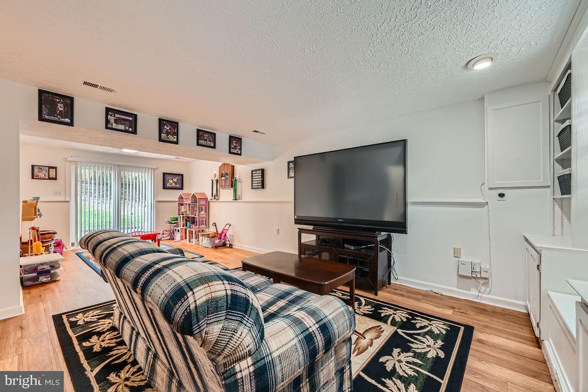 OAKHURST - Residential