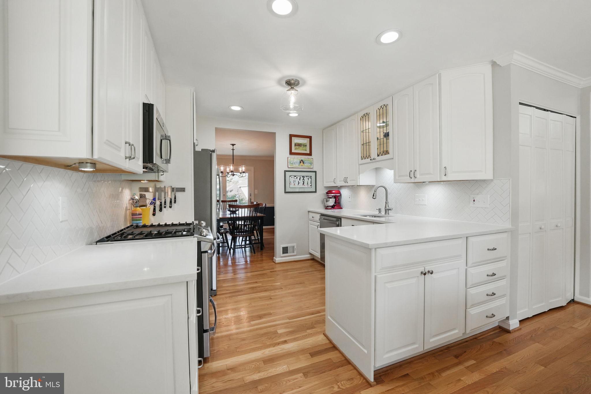 TYSONS VALLEY - Residential