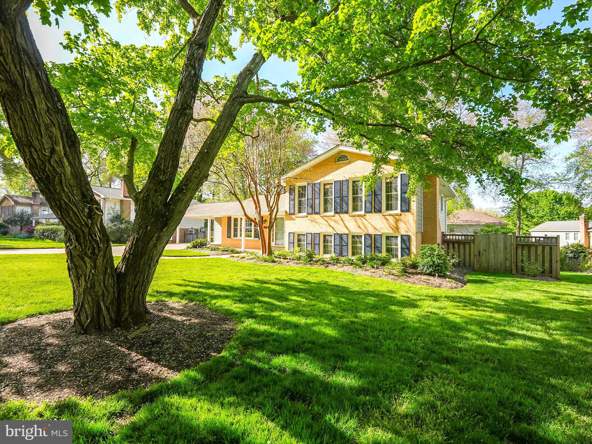 TYSONS VALLEY - Residential