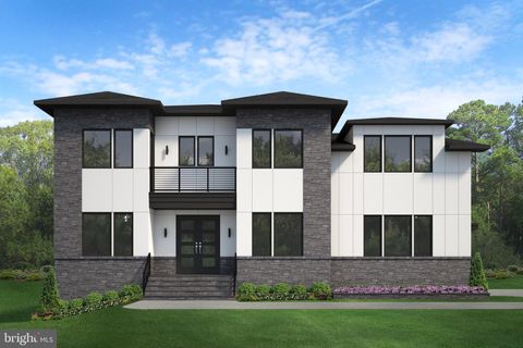 6511 IVY HILL DRIVE MCLEAN VA 22101
