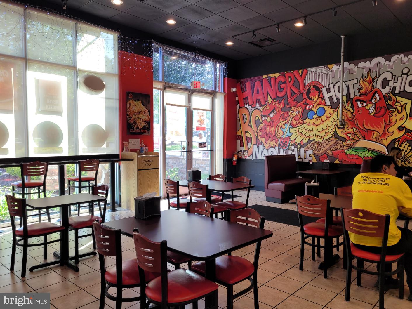 718 ROCKVILLE PIKE