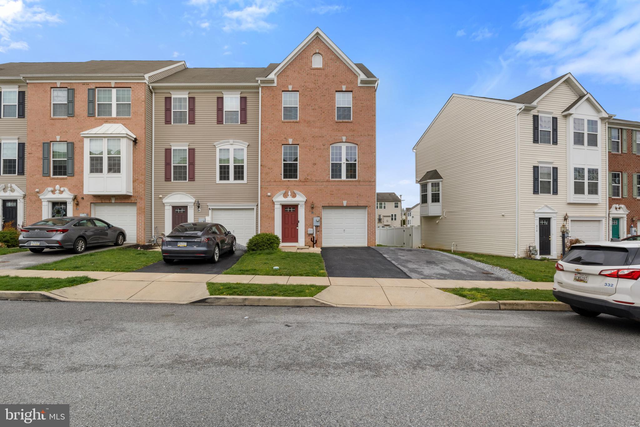 CHERRY TREE - Residential