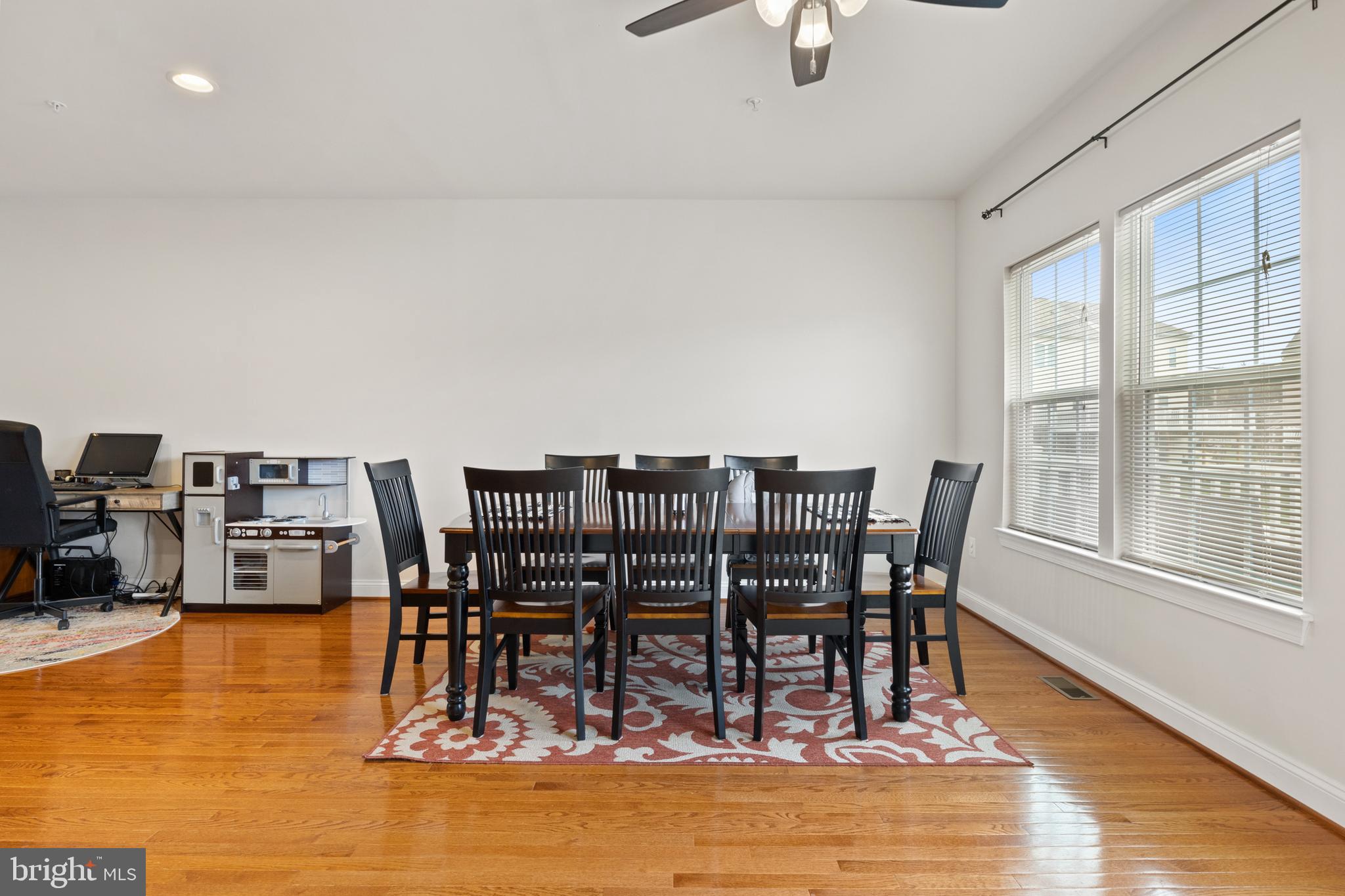 CHERRY TREE - Residential