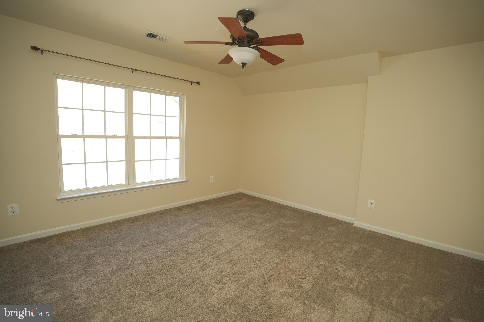 DAHLIA PARK OF WILDEWOOD - Residential