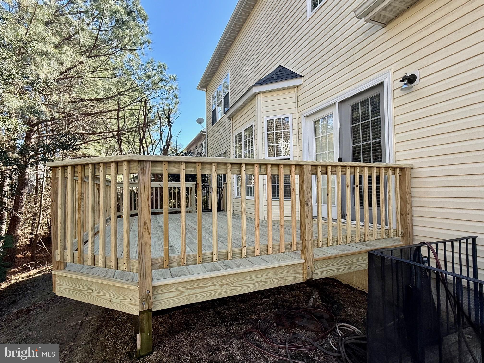 23422 CAMELLIA COURT