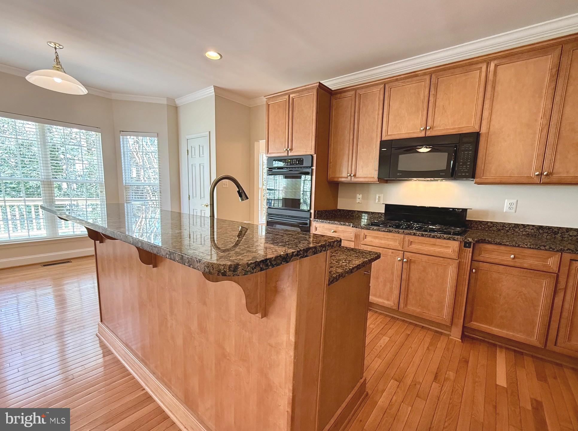 DAHLIA PARK OF WILDEWOOD - Residential