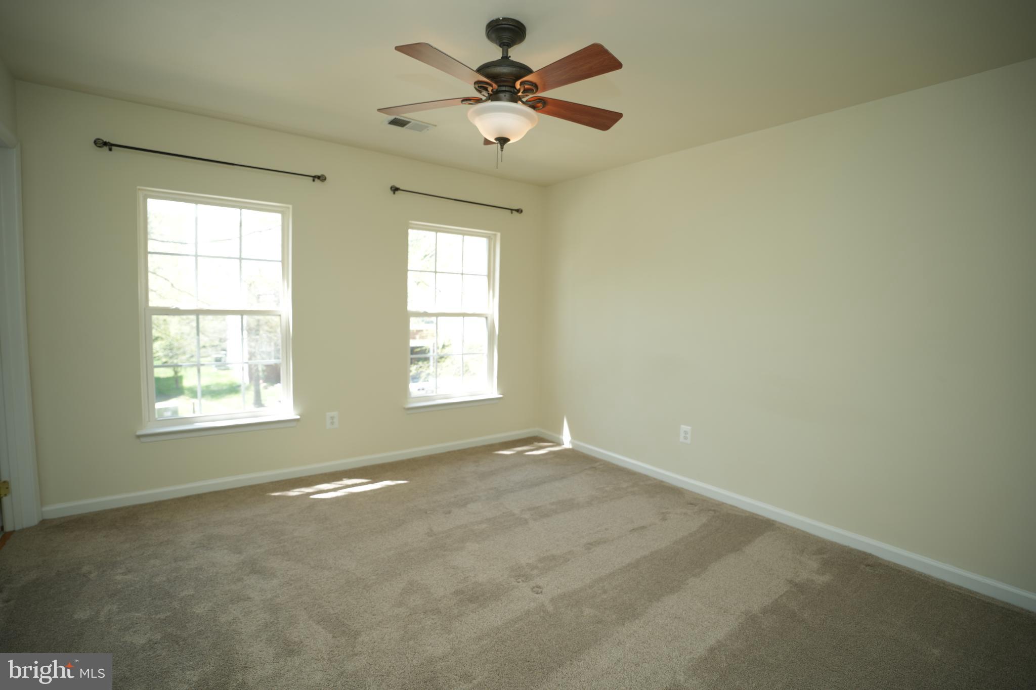 DAHLIA PARK OF WILDEWOOD - Residential