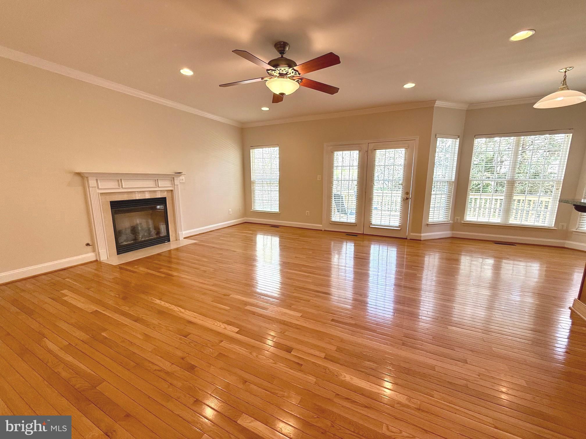 DAHLIA PARK OF WILDEWOOD - Residential