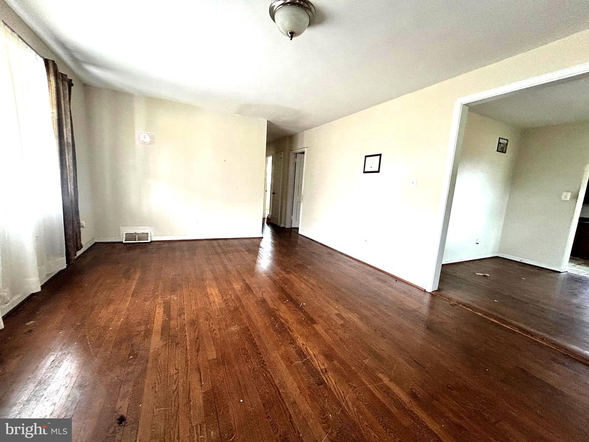 MARLOW HEIGHTS - Residential