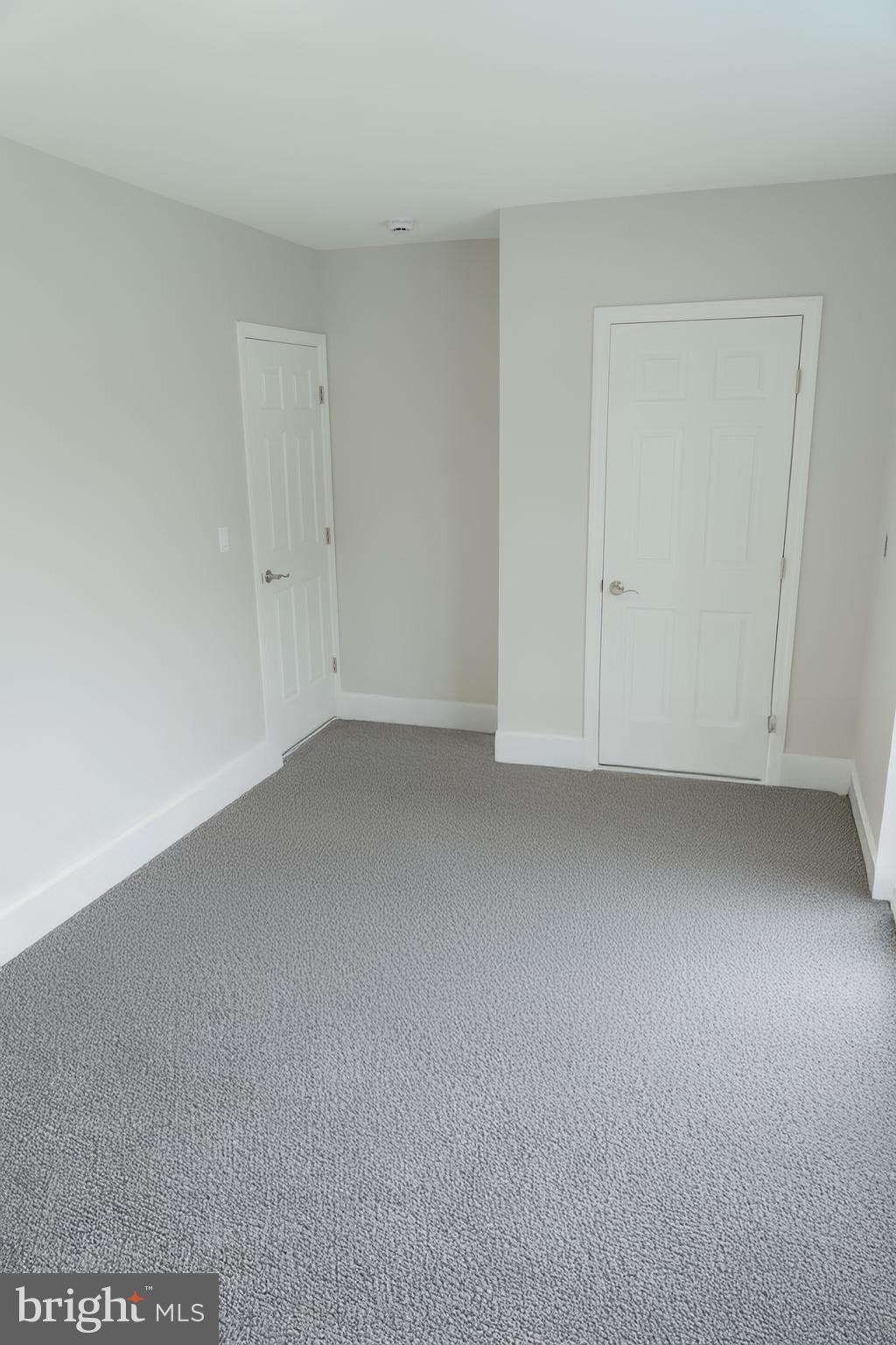 GLENSIDE - Residential Lease