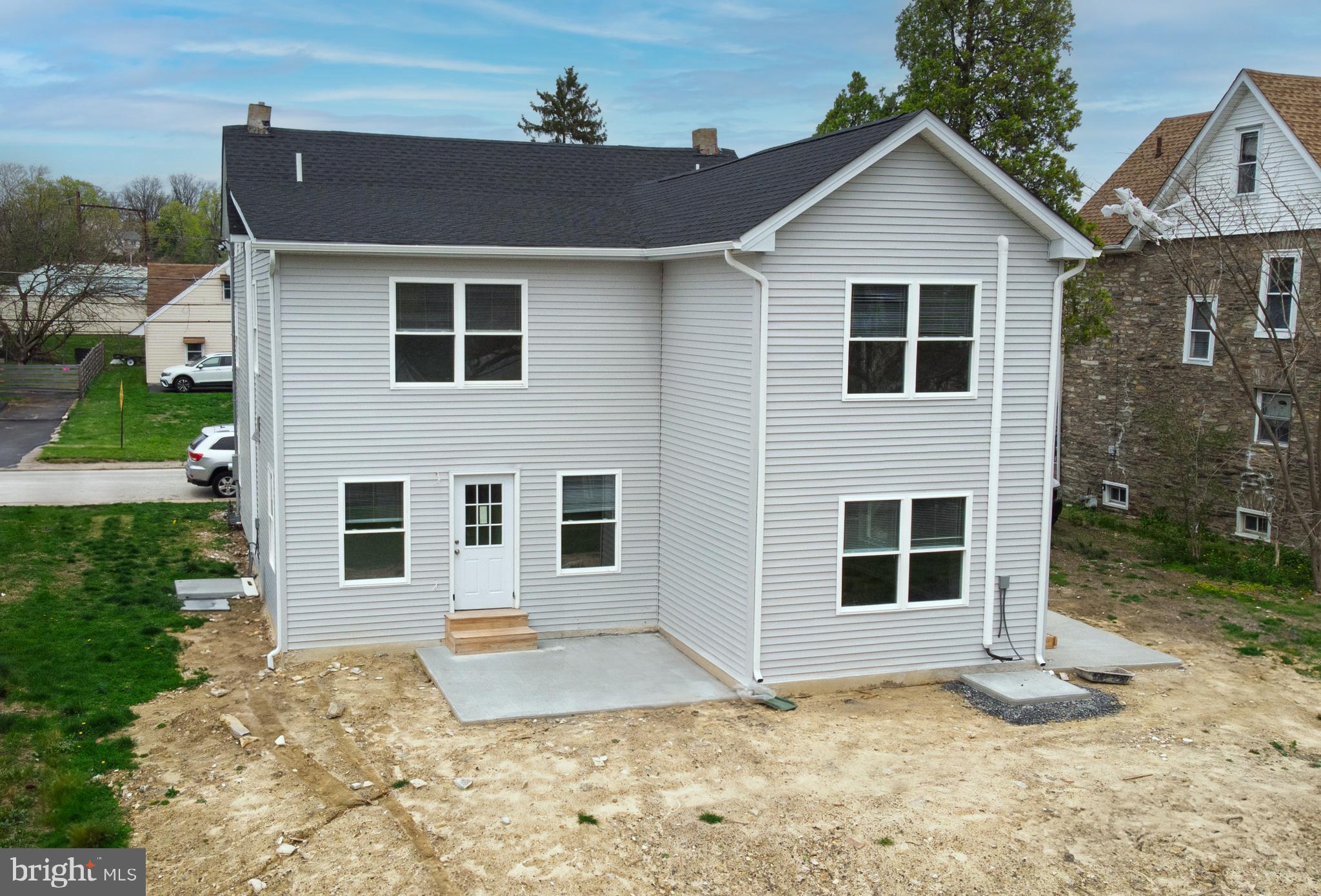 GLENSIDE - Residential Lease