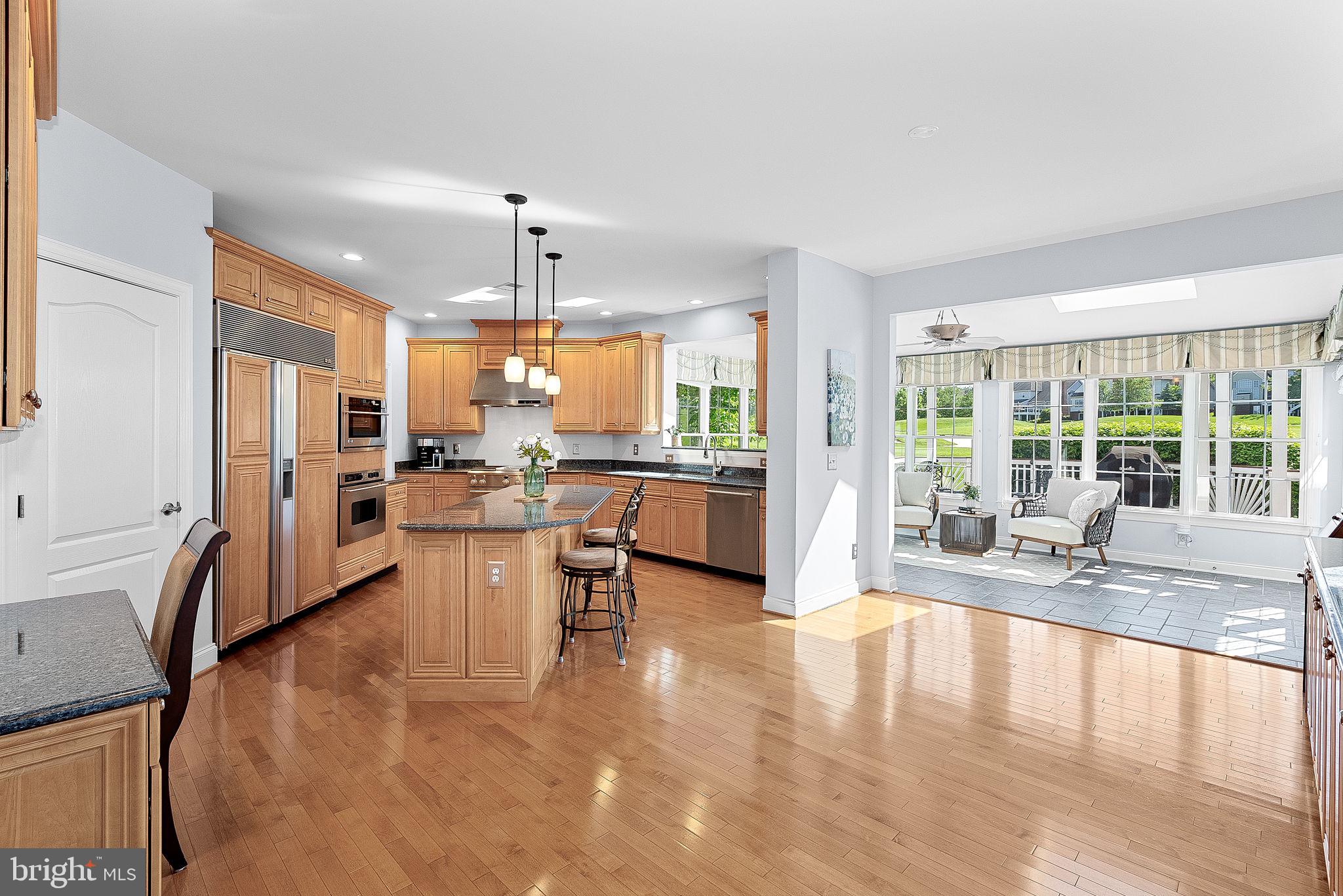 BELMONT COUNTRY CLUB - Residential