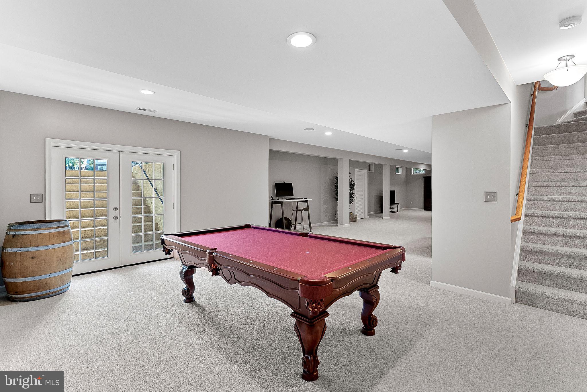 BELMONT COUNTRY CLUB - Residential