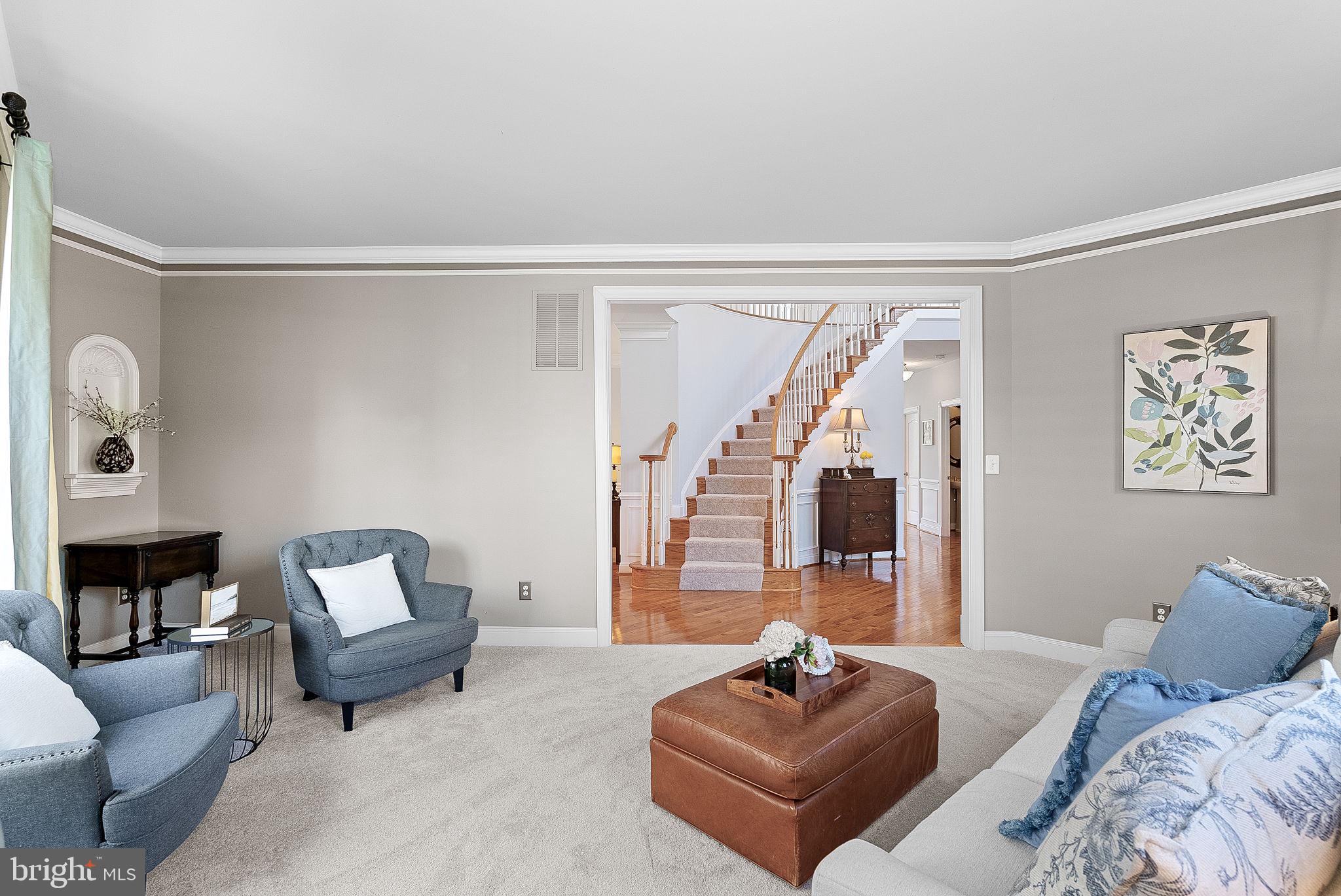 BELMONT COUNTRY CLUB - Residential