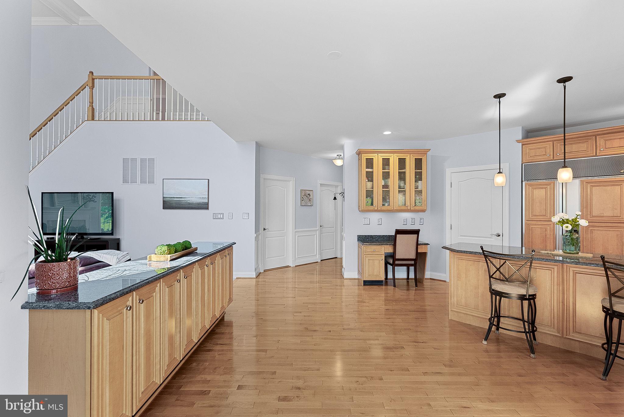 BELMONT COUNTRY CLUB - Residential