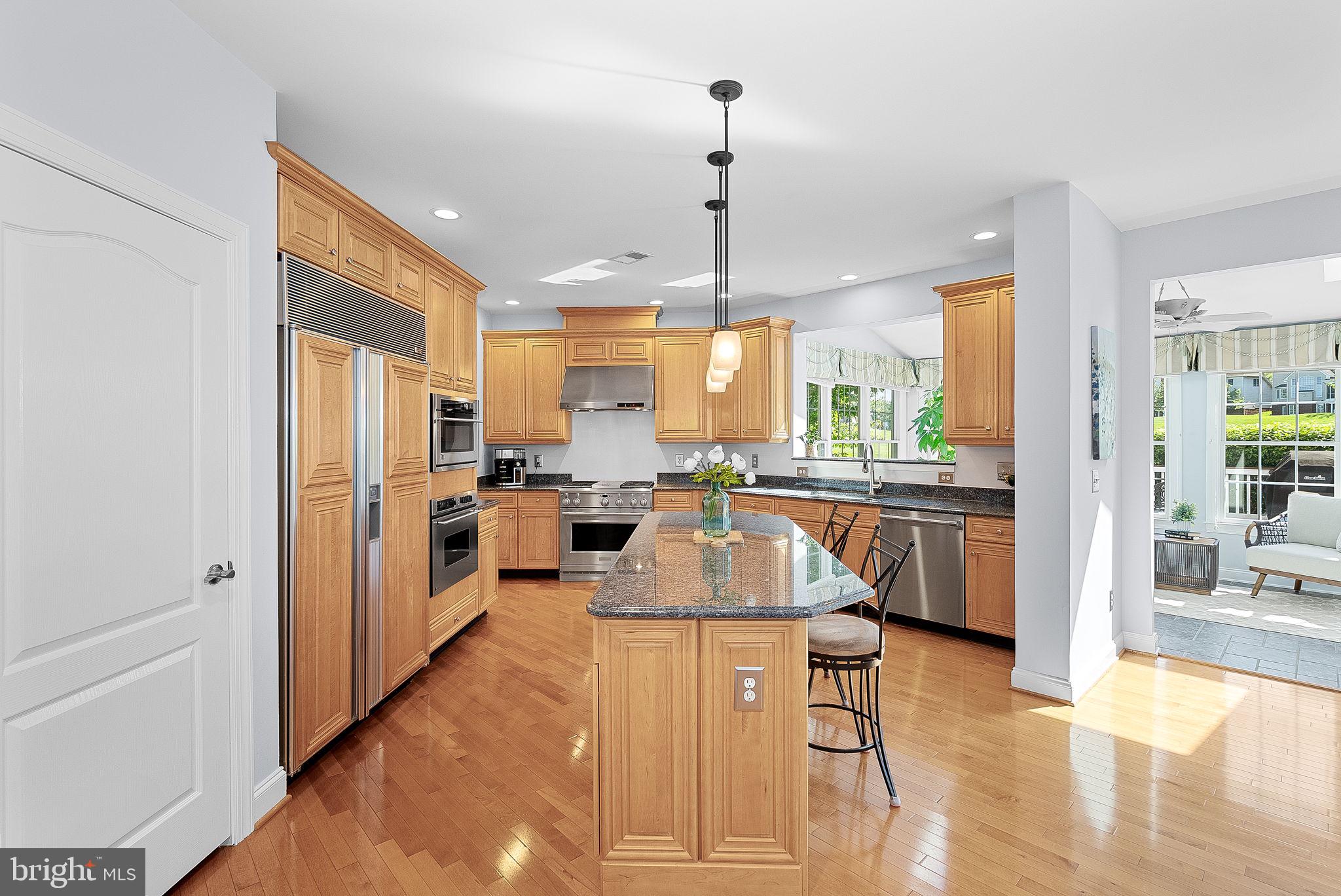 BELMONT COUNTRY CLUB - Residential